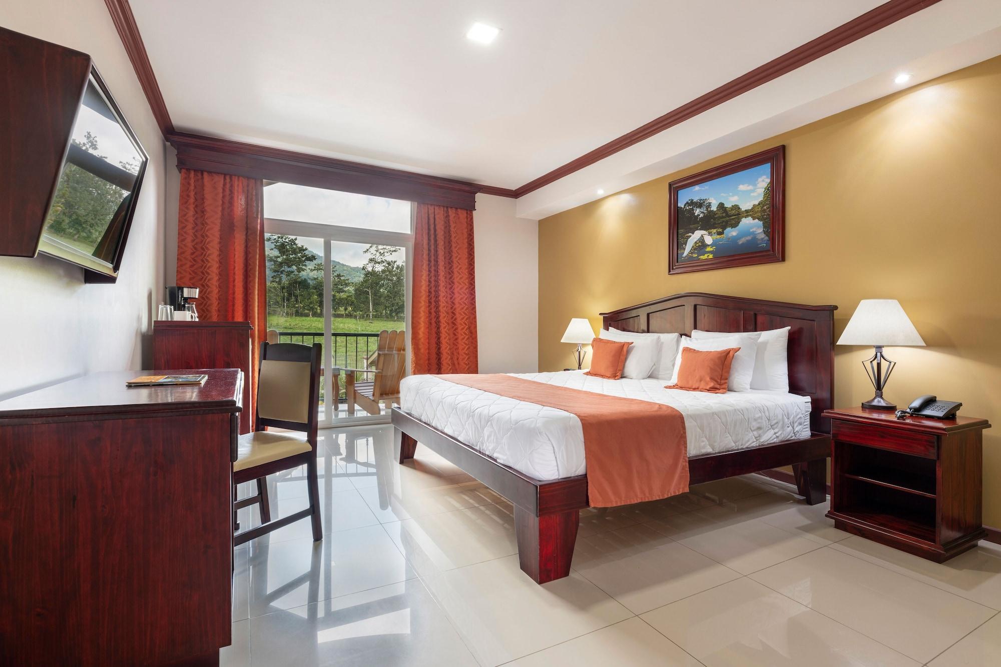 Hotel Magic Mountain La Fortuna Екстериор снимка