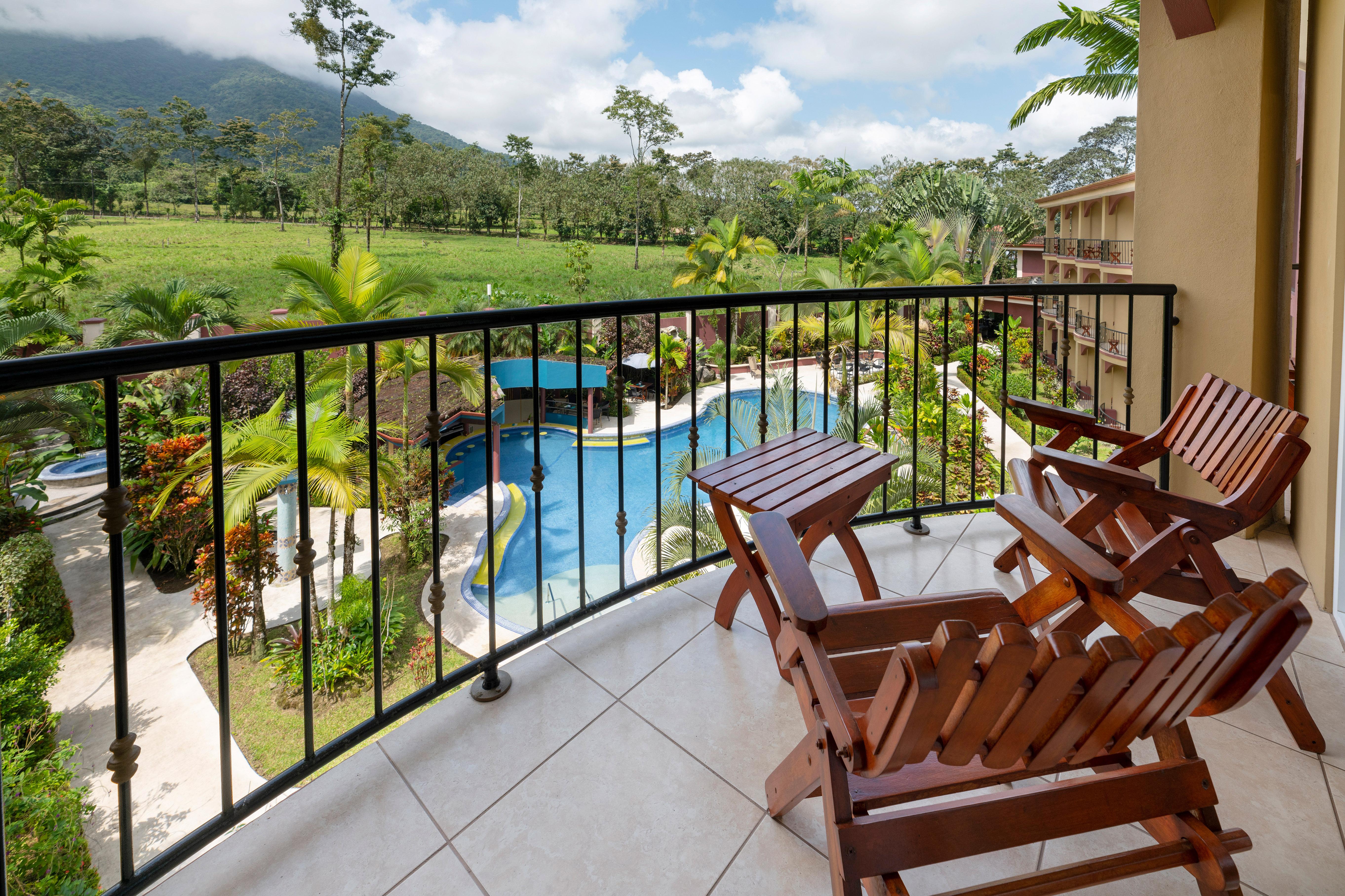 Hotel Magic Mountain La Fortuna Екстериор снимка
