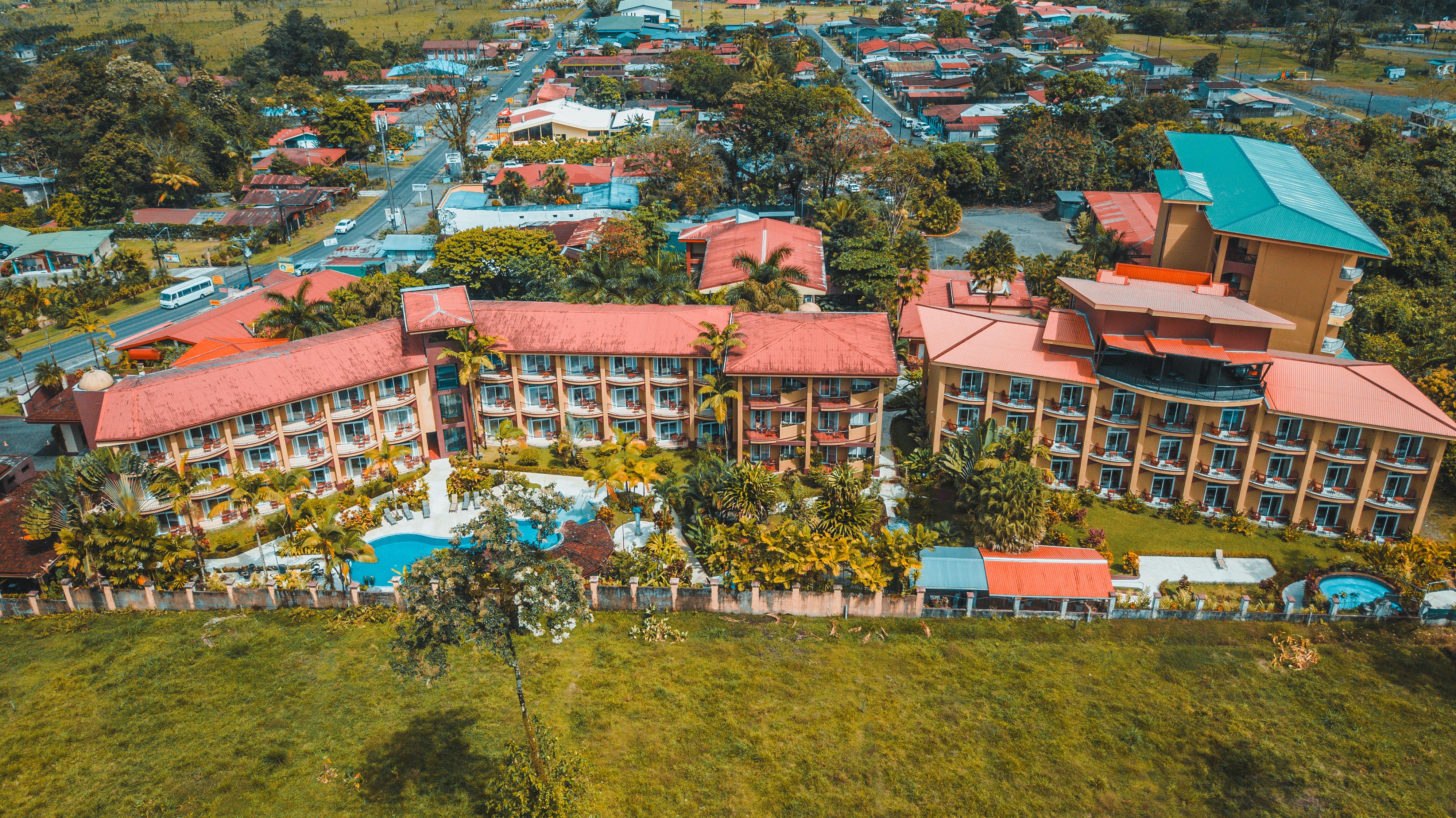 Hotel Magic Mountain La Fortuna Екстериор снимка